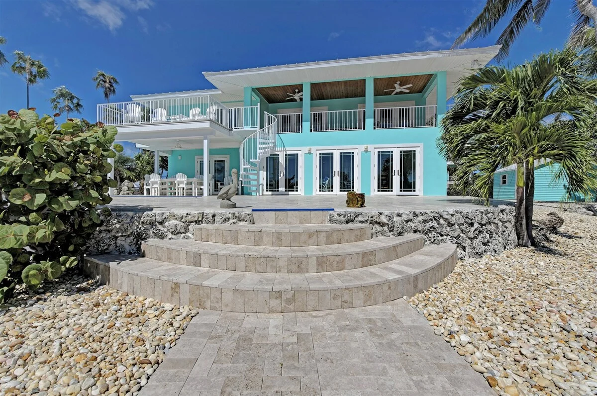 Home in Marathon property photo 2