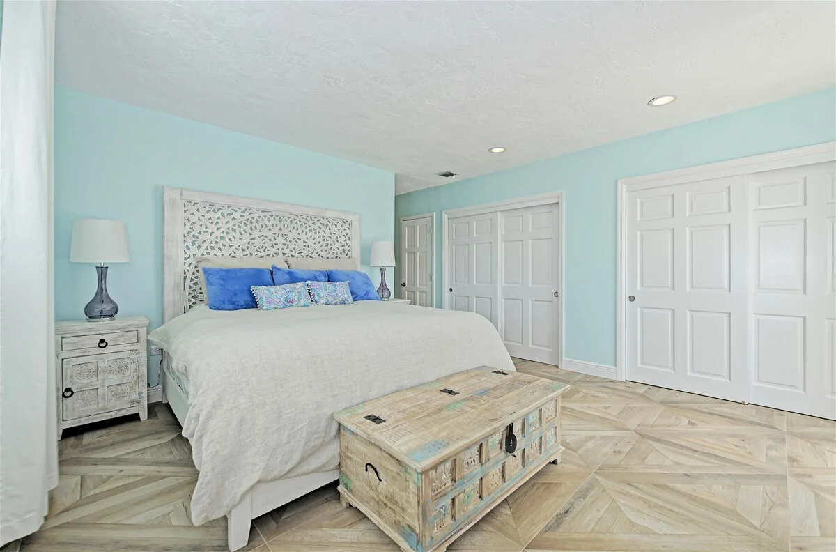 Bedroom 1 image 1