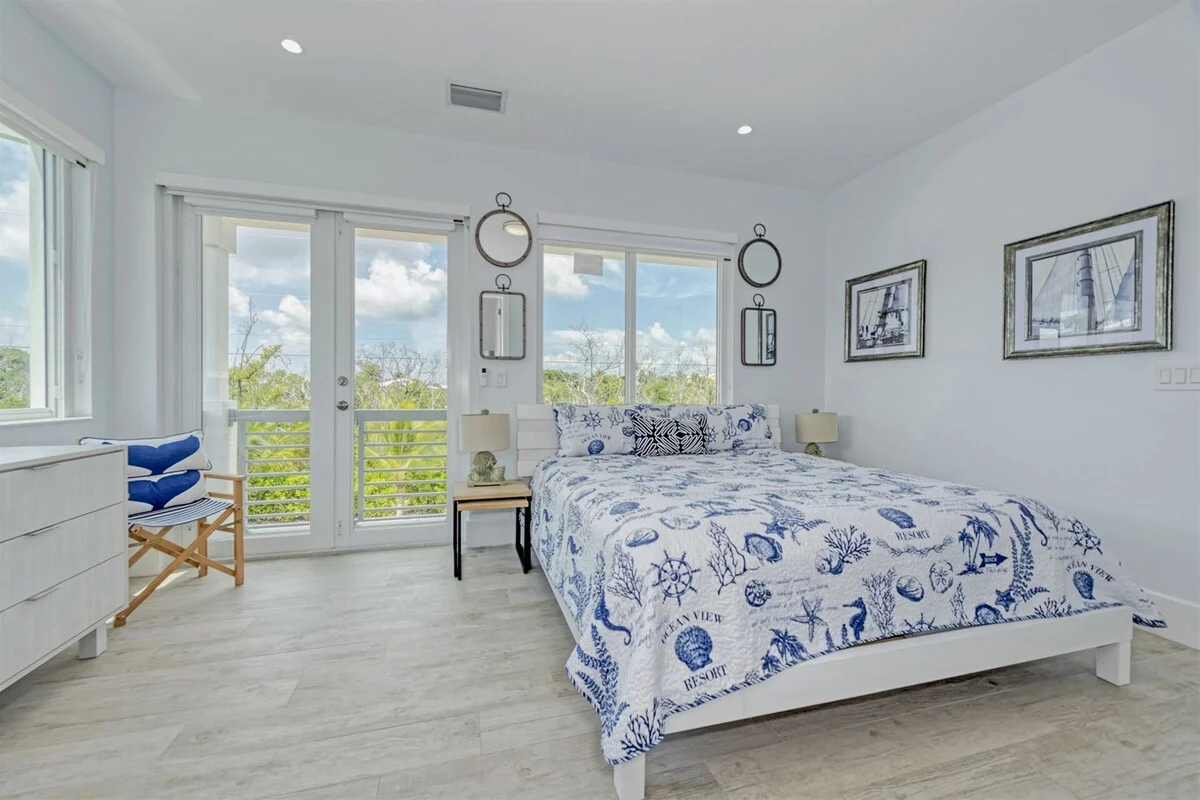 Bedroom 1 image 1