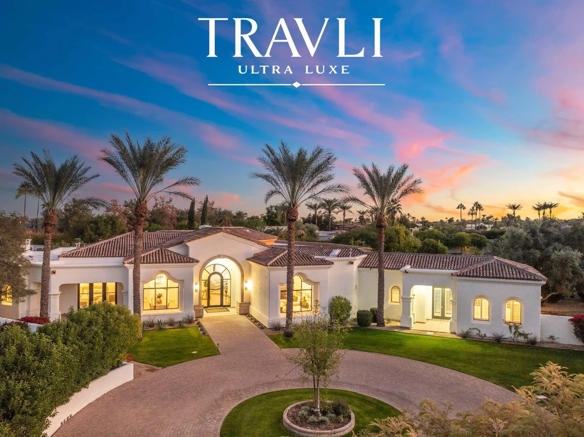 Wander Paradise Valley Camelback