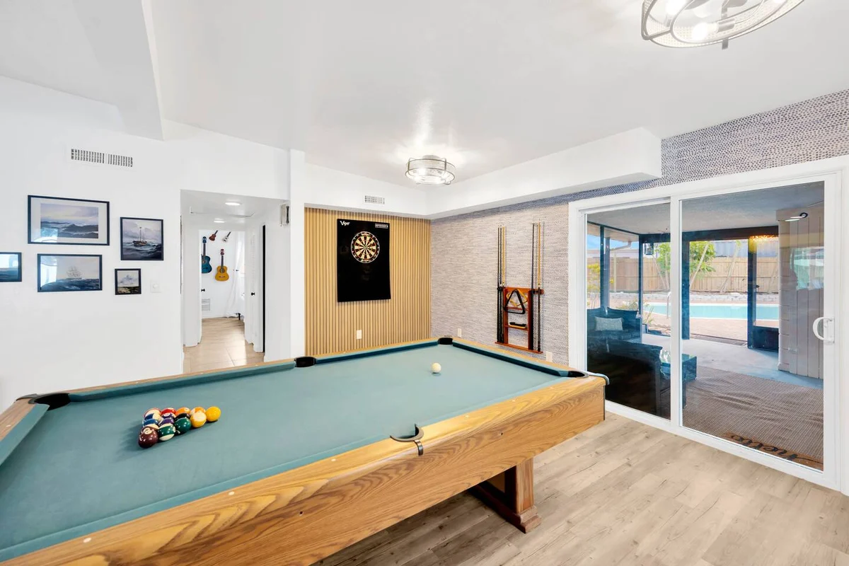 2 Homes - 4 MN to Madiera BCH - Hottub - HTD Pool #23