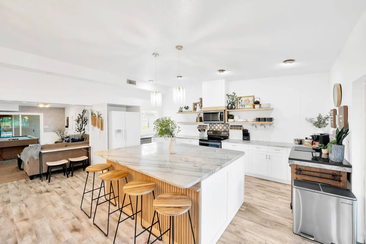 2 Homes - 4 MN to Madiera BCH - Hottub - HTD Pool #28