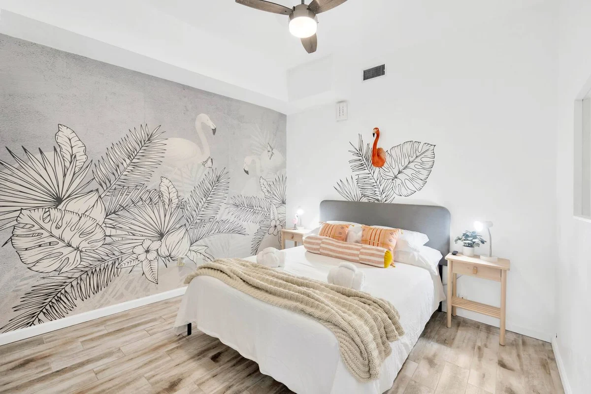 2 Homes - 4 MN to Madiera BCH - Hottub - HTD Pool #92