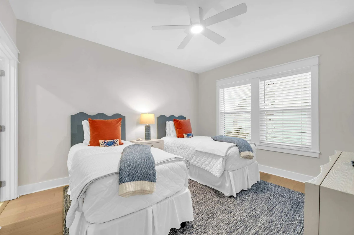 Bedroom image 1