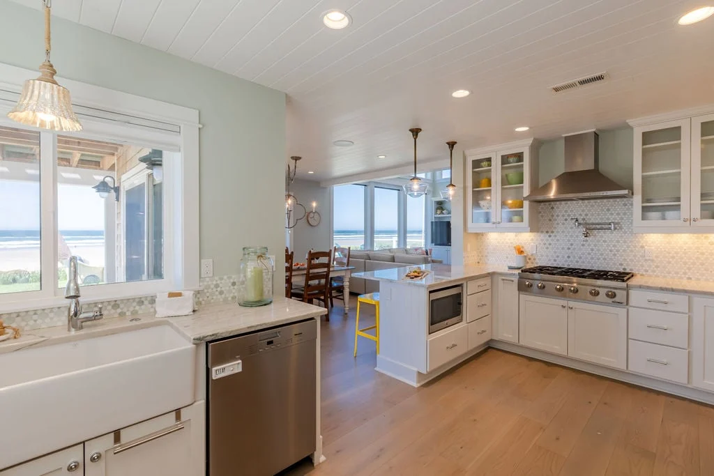 Home in Cannon Beach property photo 5