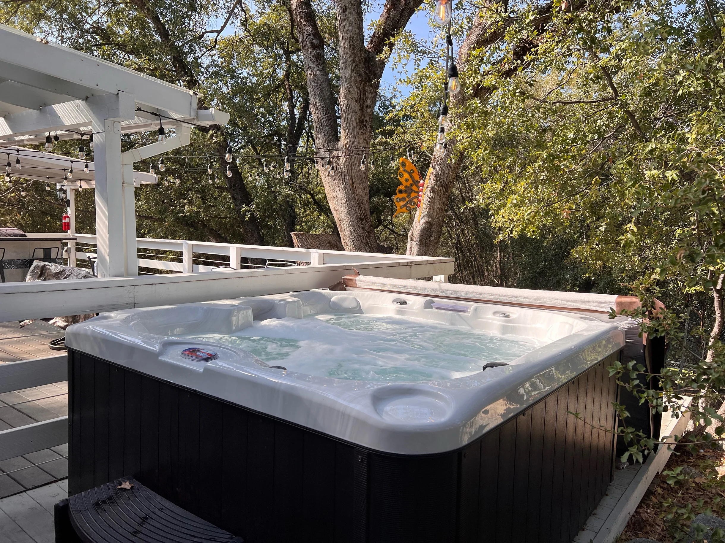 Home in Oakhurst property photo 5