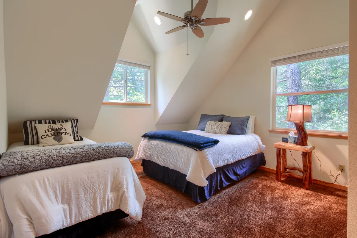 Bedroom 3 image 1