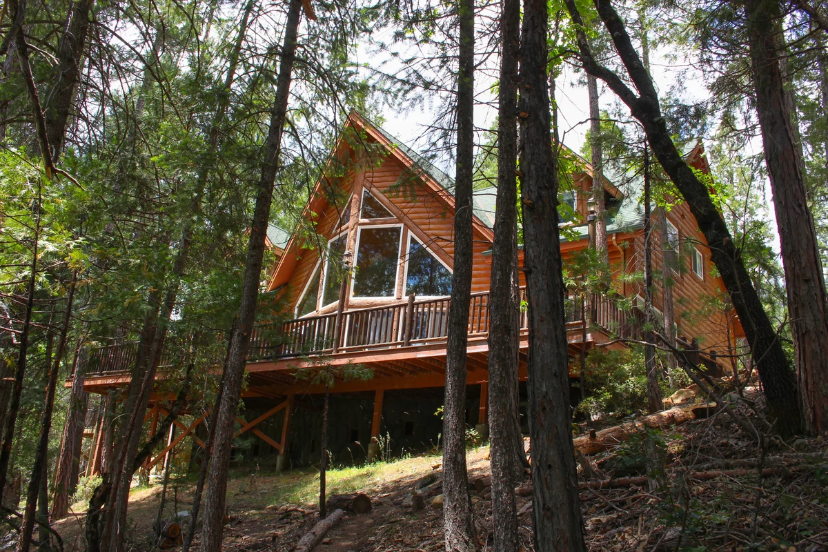 Rivercrest Lodge property photo 4