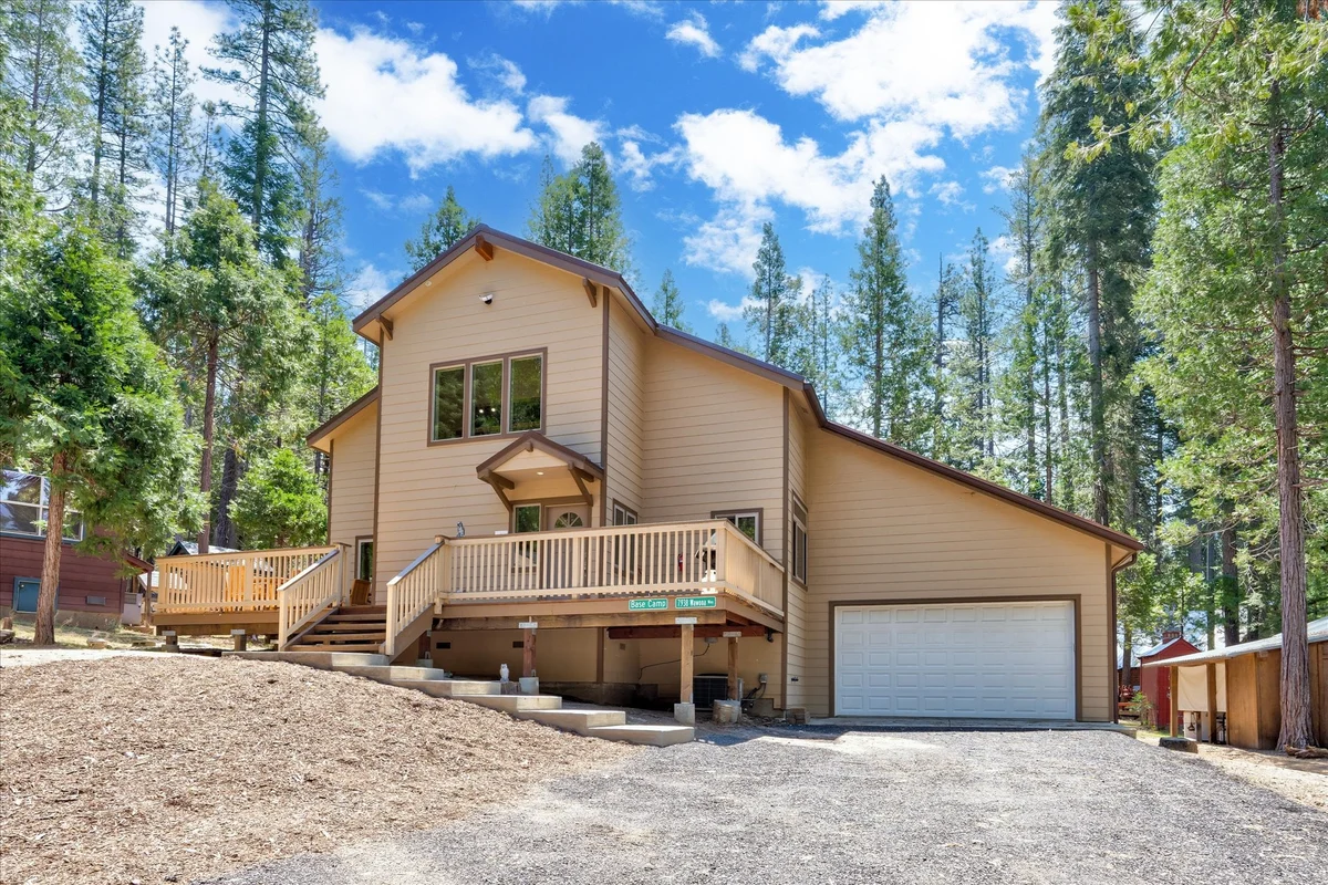 Home in Yosemite National Park property photo 5