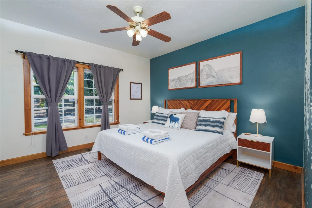 Bedroom 1 image 1