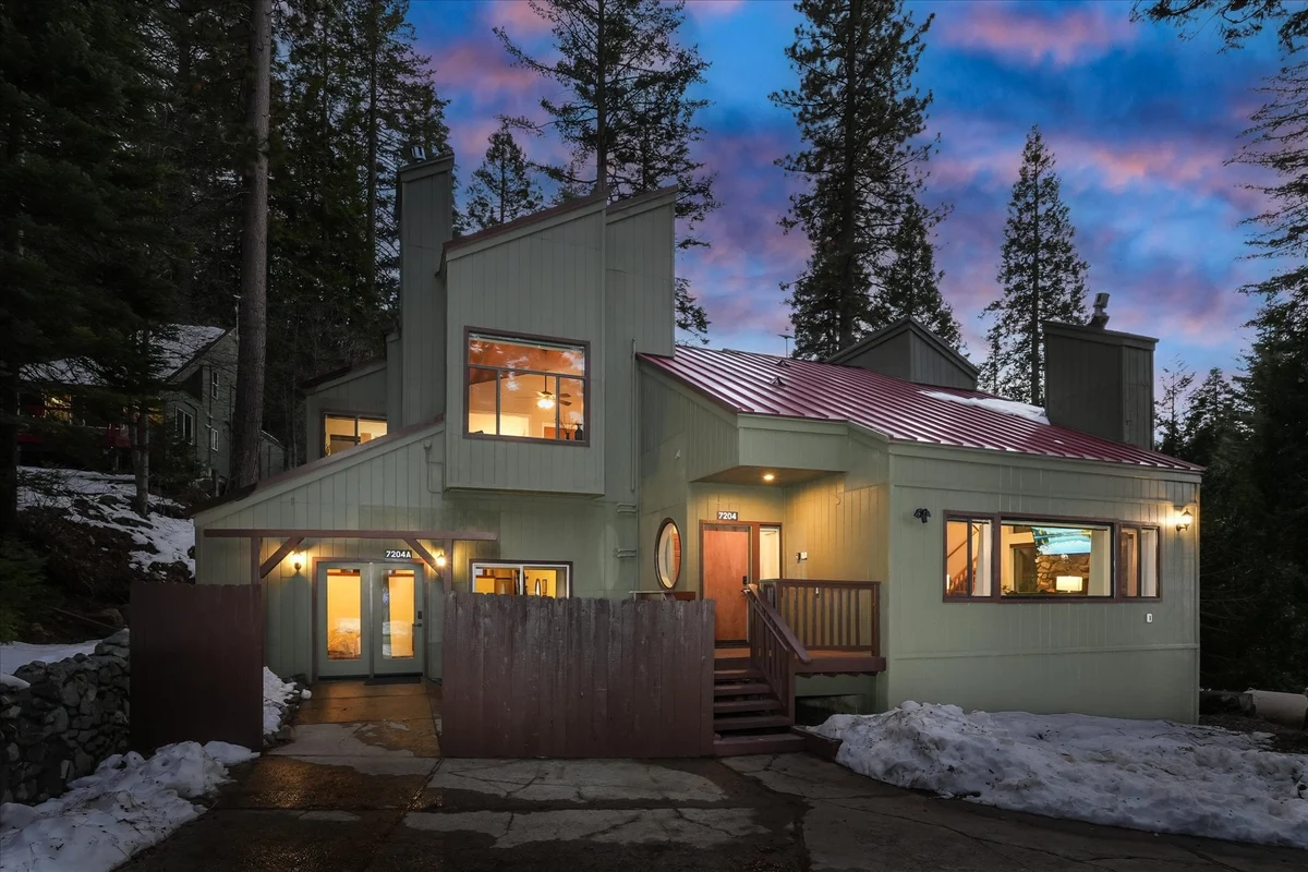 Home in Yosemite National Park property photo 5