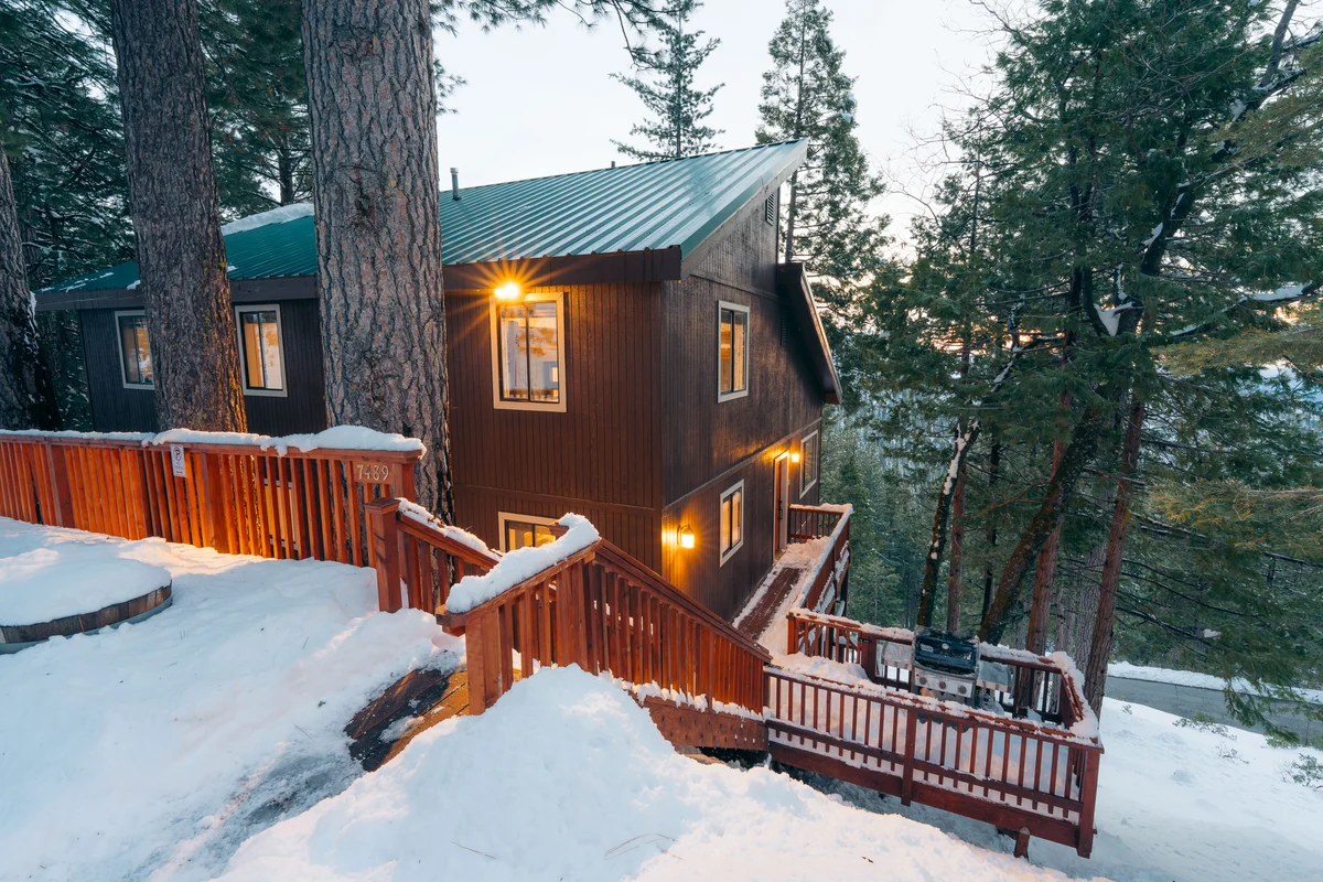 Home in Yosemite National Park property photo 4