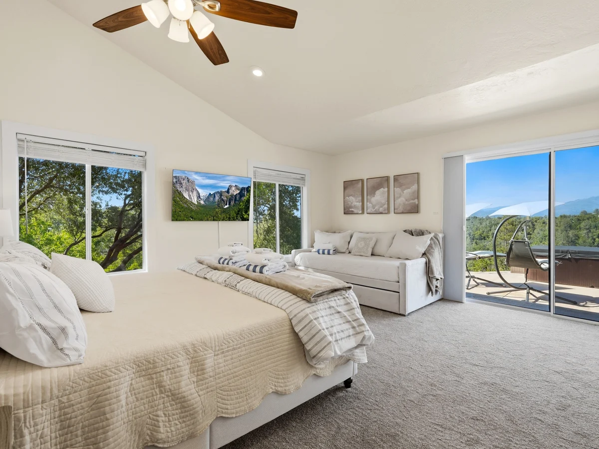 Bedroom 1 image 1