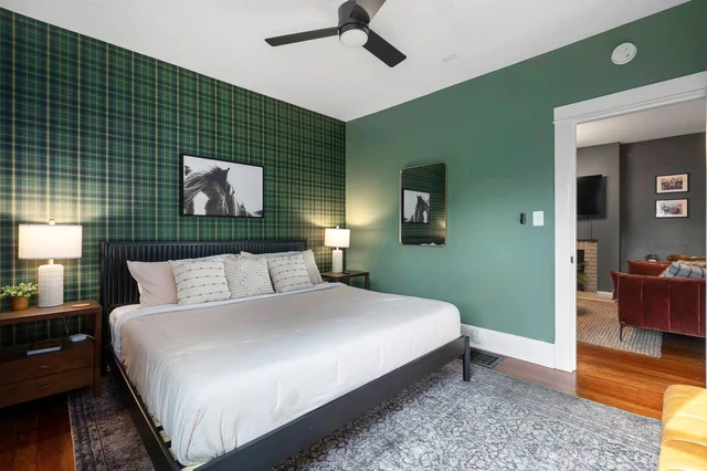 BEDROOM image 1