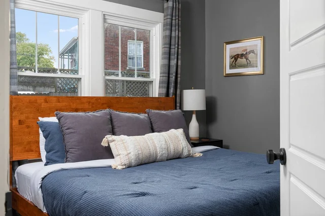 BEDROOM image 1