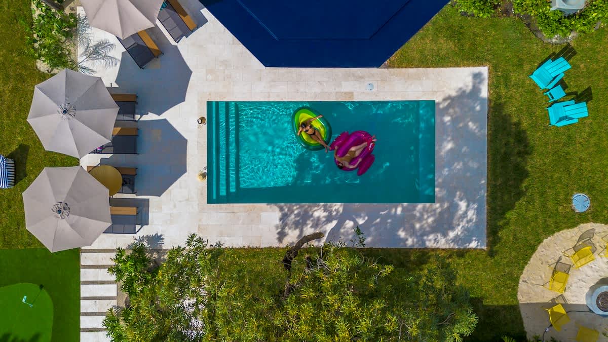 Home in North Miami property photo 5