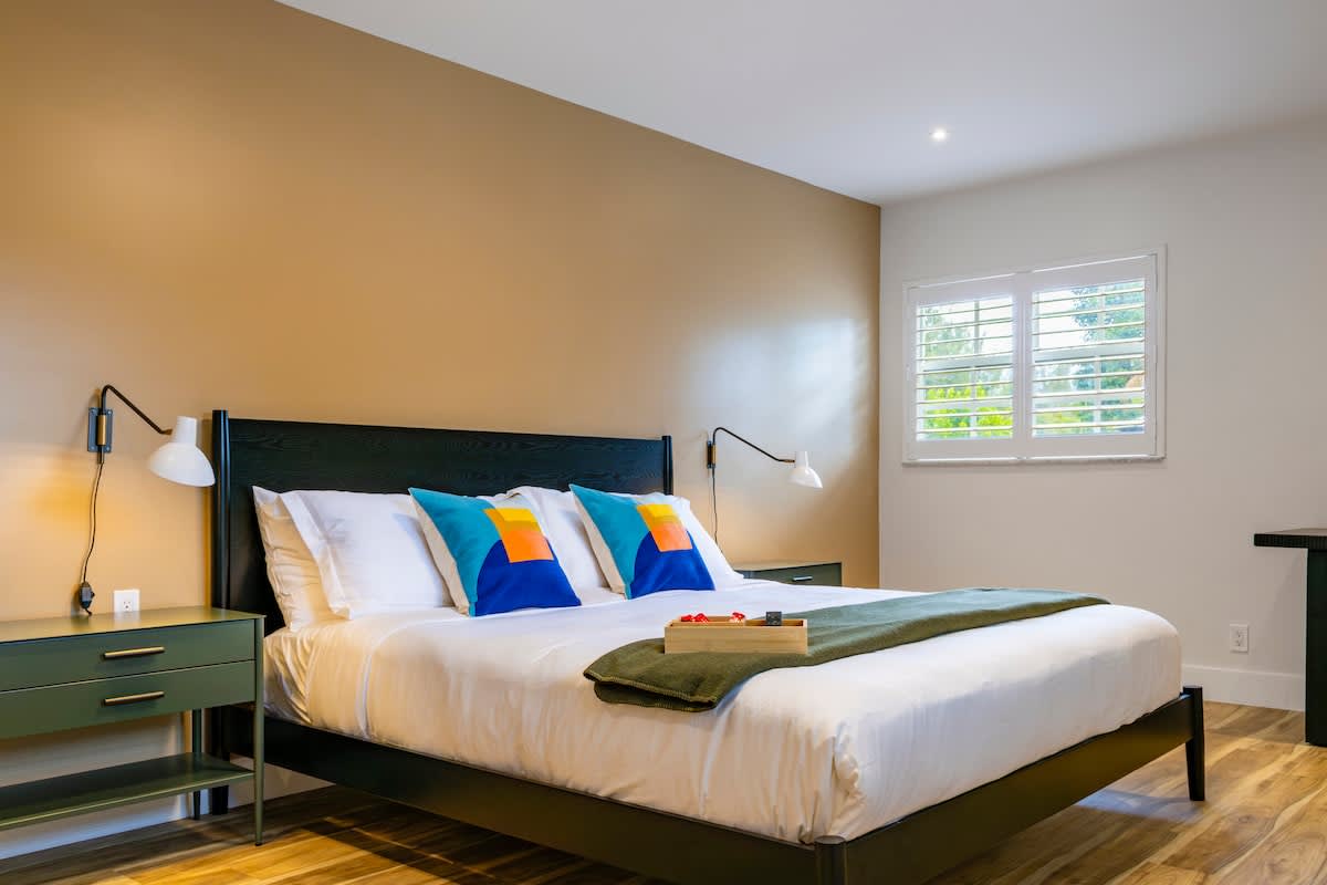 Bedroom 1 image 1