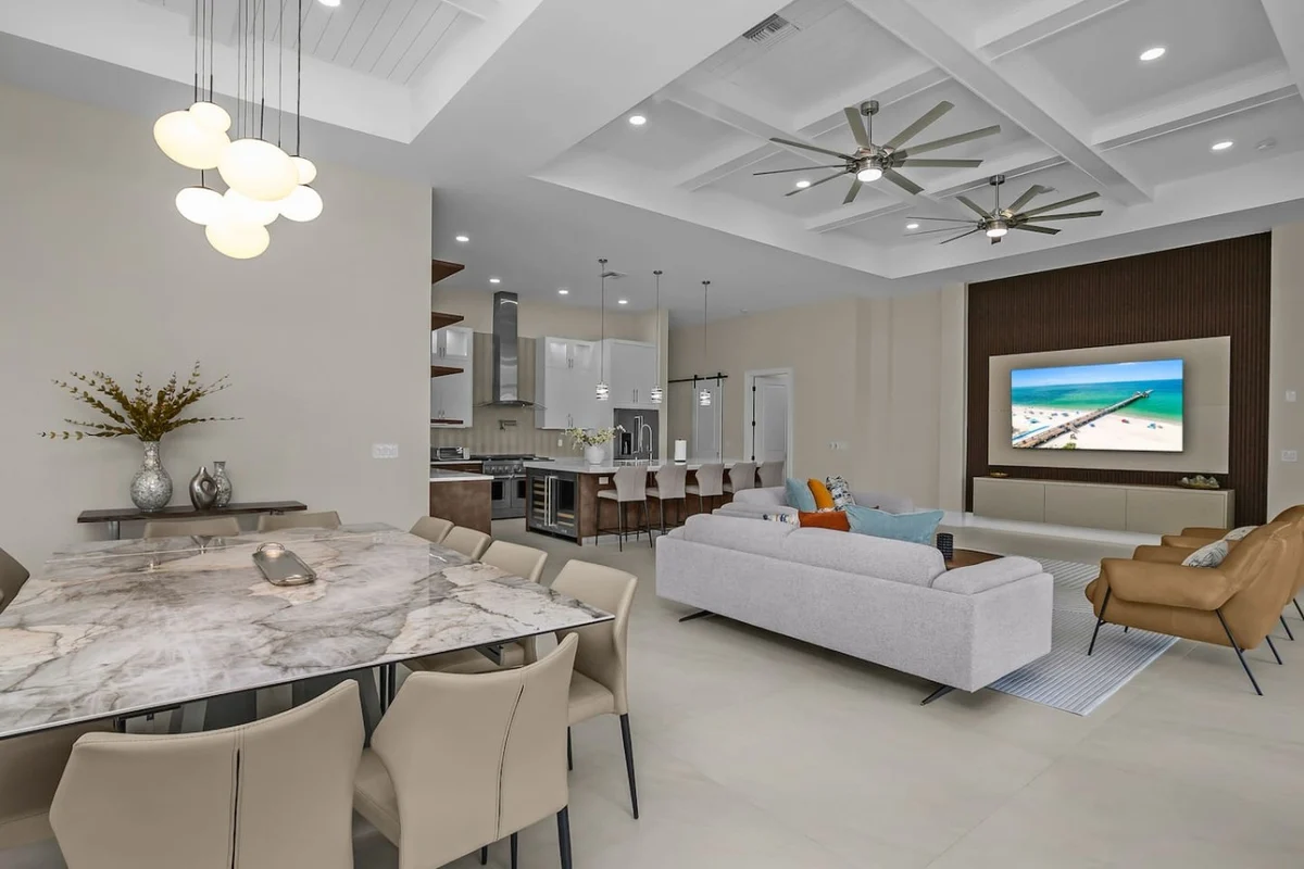 Naples Grand Luxury Escape | New Build | Pool & Spa #37