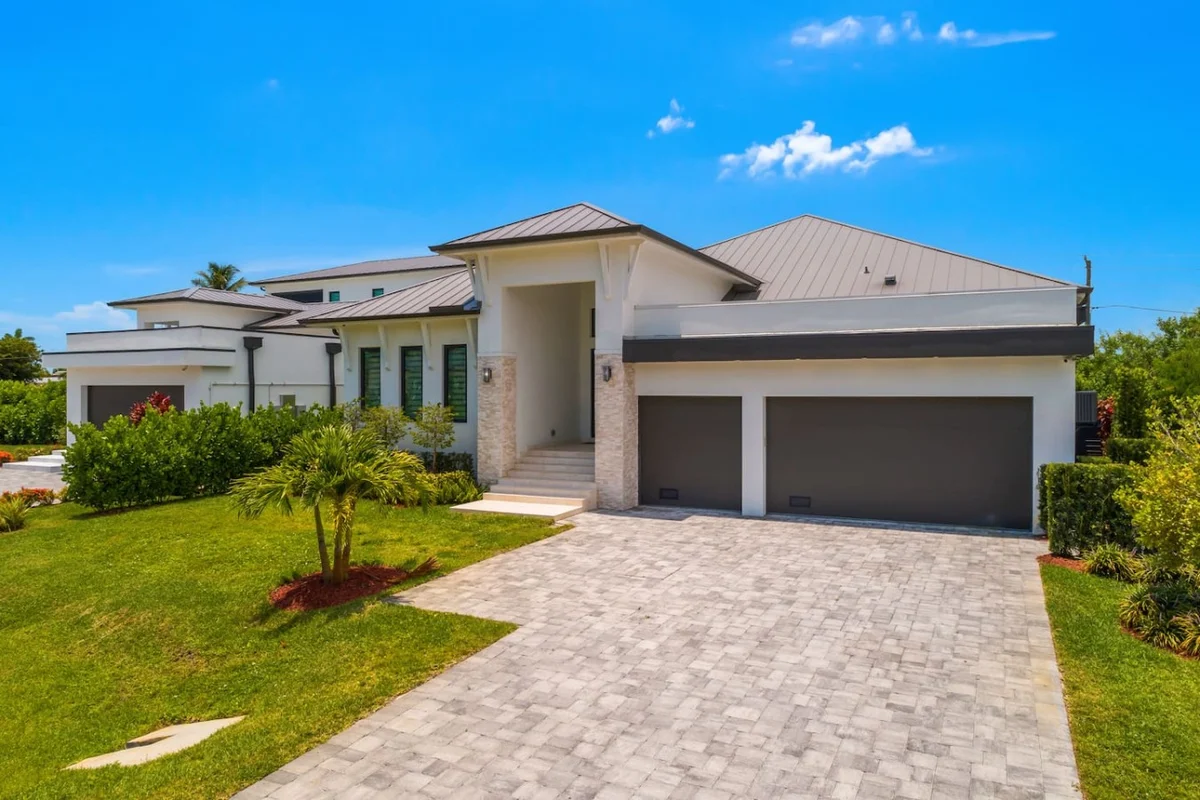 Naples Grand Luxury Escape | New Build | Pool & Spa #8