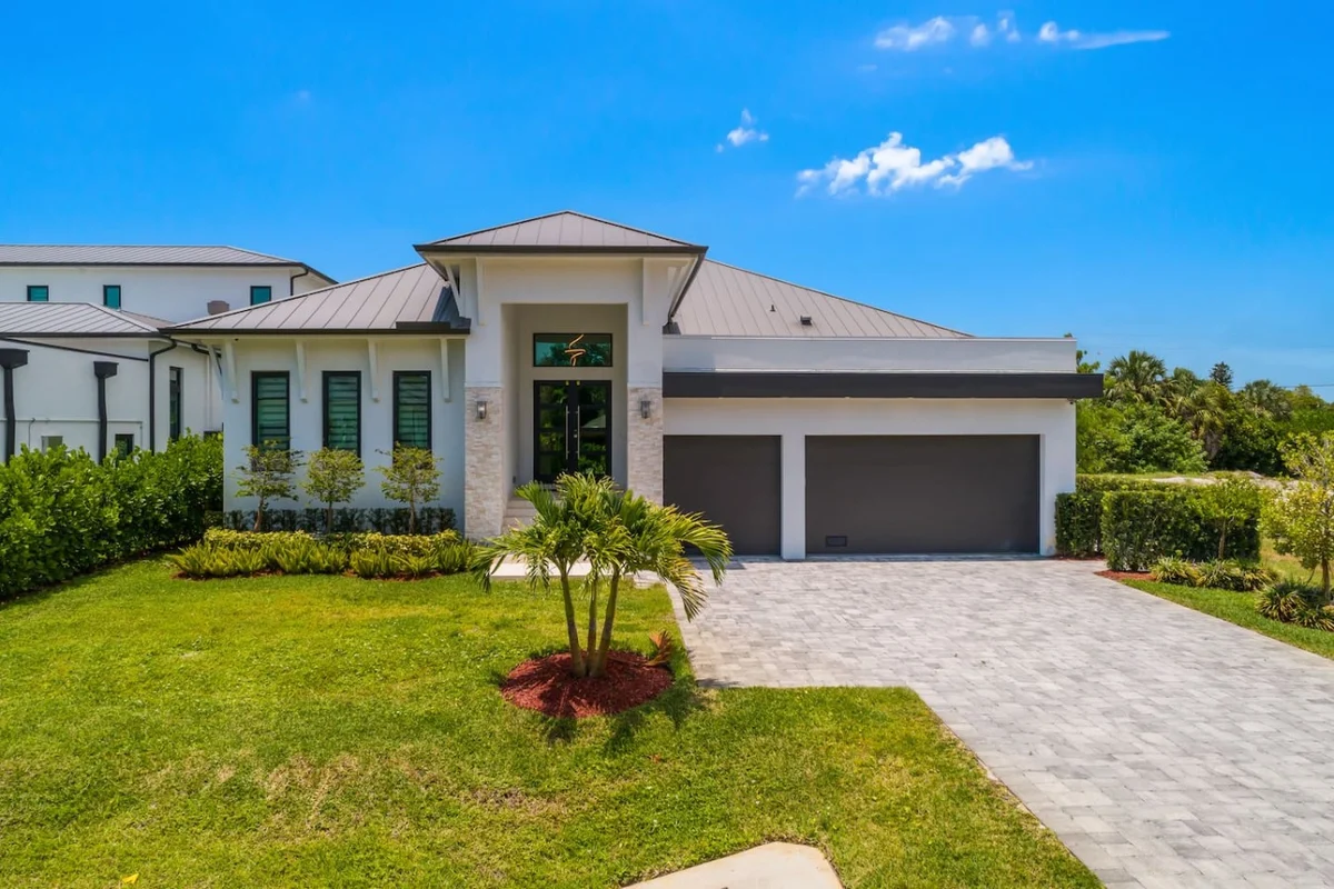 Naples Grand Luxury Escape | New Build | Pool & Spa #6