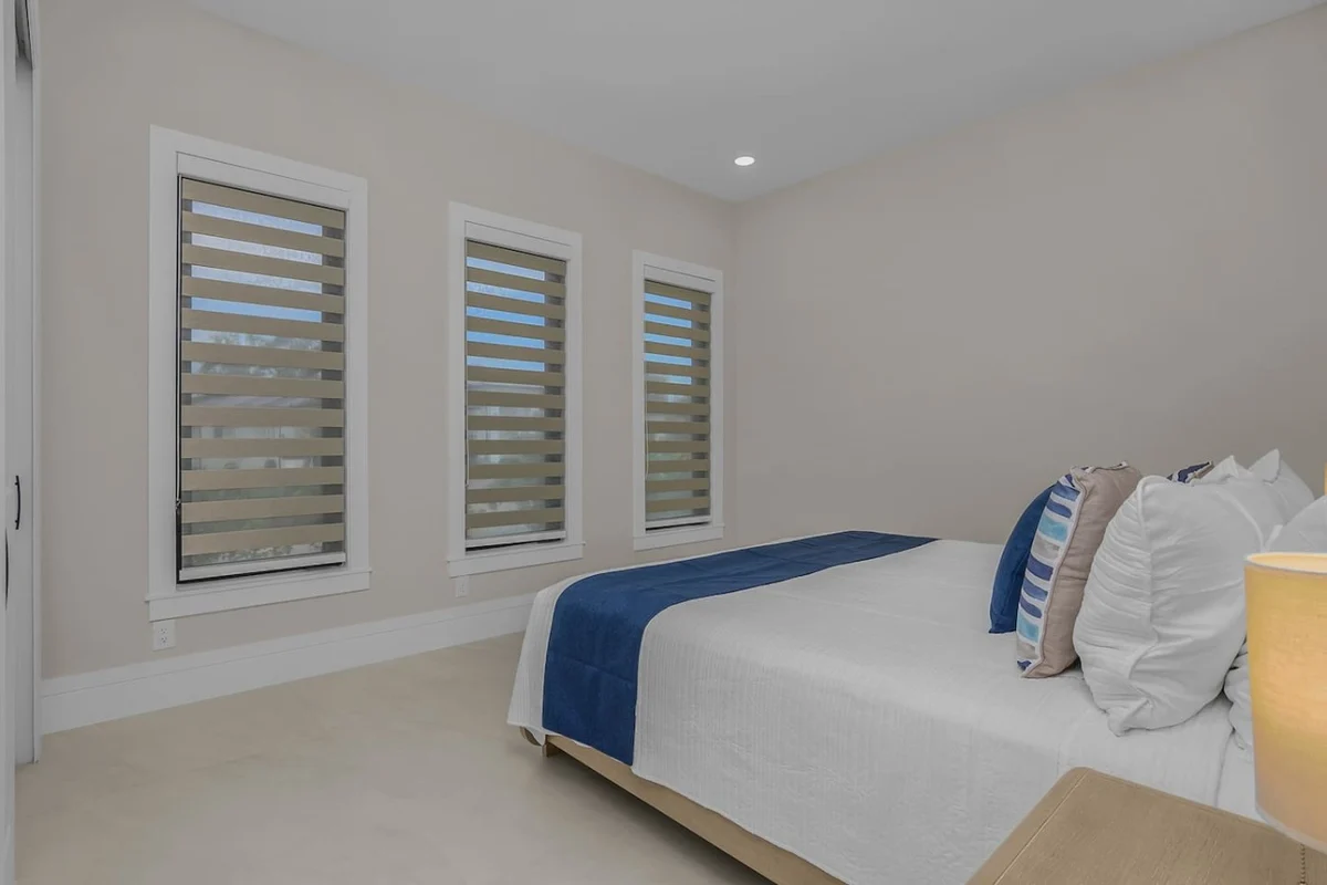 Naples Grand Luxury Escape | New Build | Pool & Spa #54
