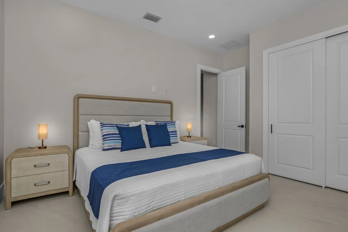 Naples Grand Luxury Escape | New Build | Pool & Spa #57
