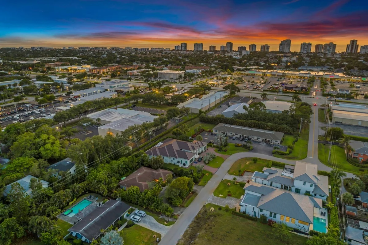 Naples Grand Luxury Escape | New Build | Pool & Spa #64