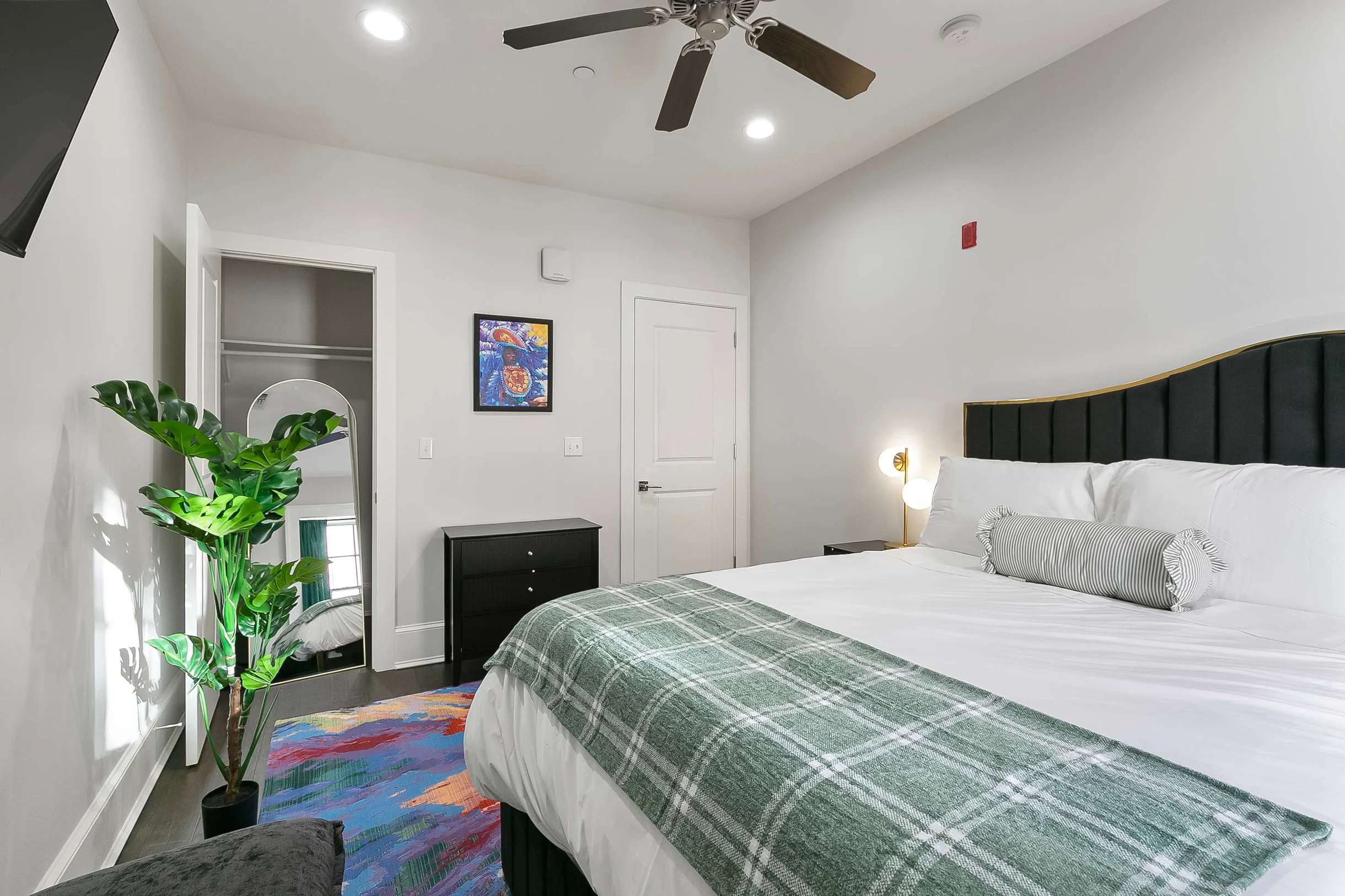 The Melody Hotel Funk Room Luxury Suite, Real NOLA #8