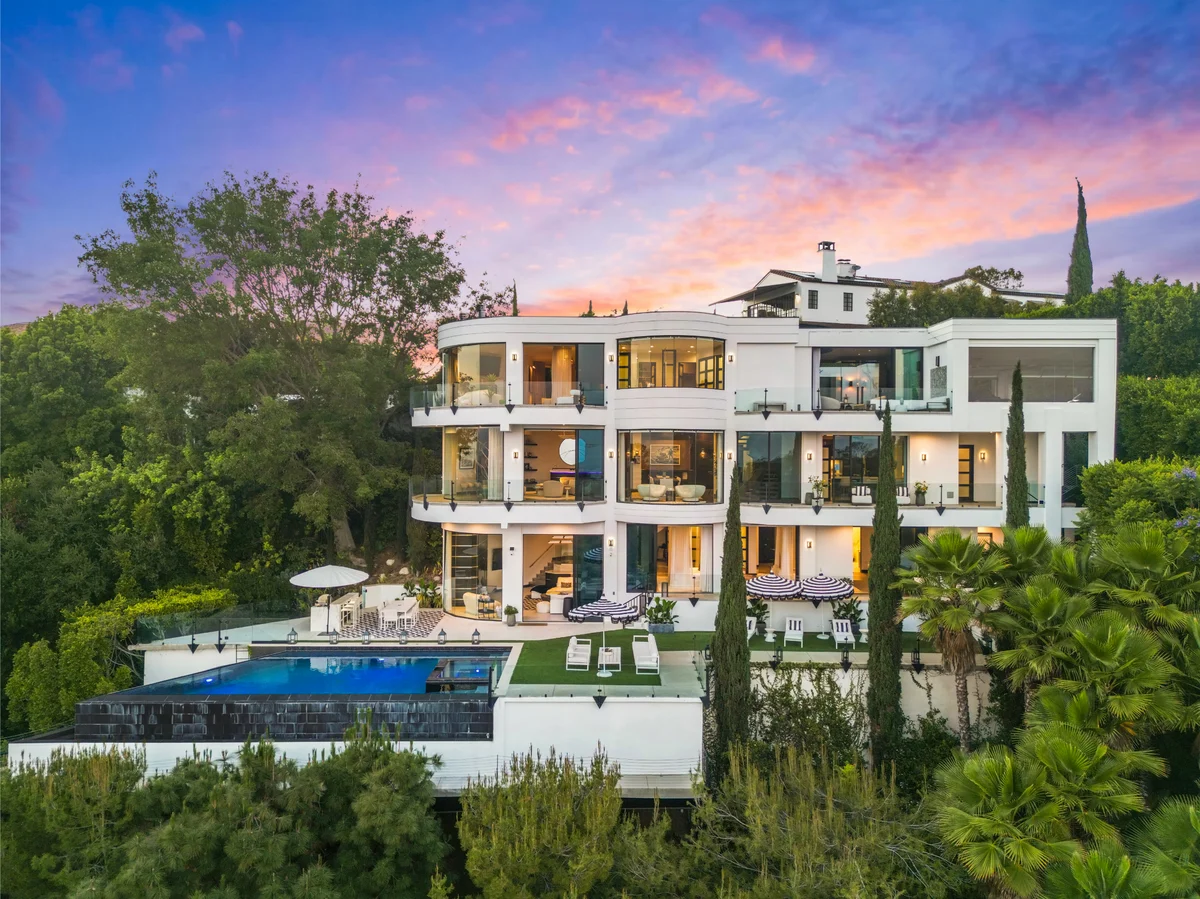 Property in Beverly Hills, Los Angeles property photo 1