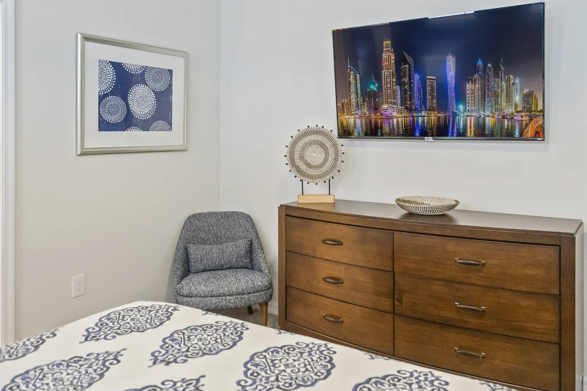 Bedroom 1 image 1