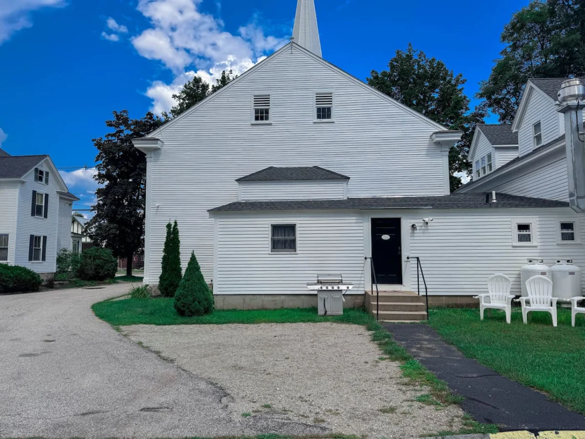 1826 Conway Renovated Church | 5 Bdrm, Pond Access #44