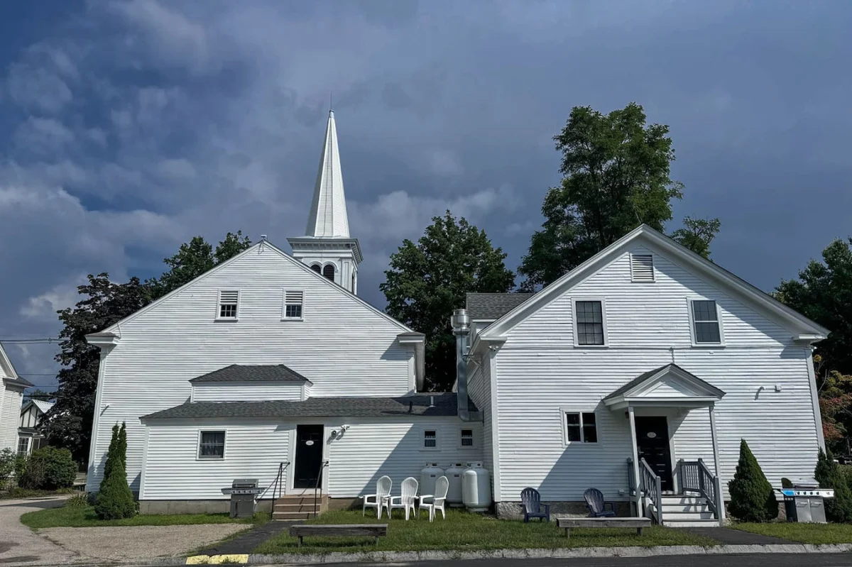 1826 Conway Renovated Church | 5 Bdrm, Pond Access #59
