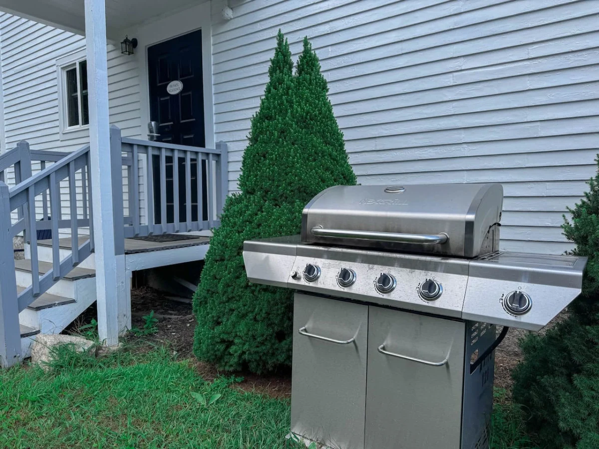 1826 Conway Renovated Church | 5 Bdrm, Pond Access #61