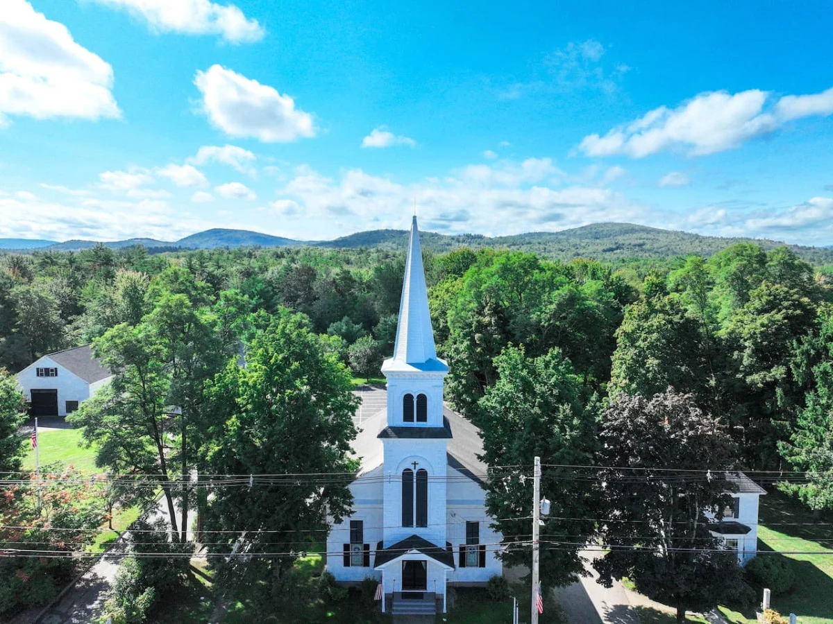 1826 Conway Renovated Church | 5 Bdrm, Pond Access #67