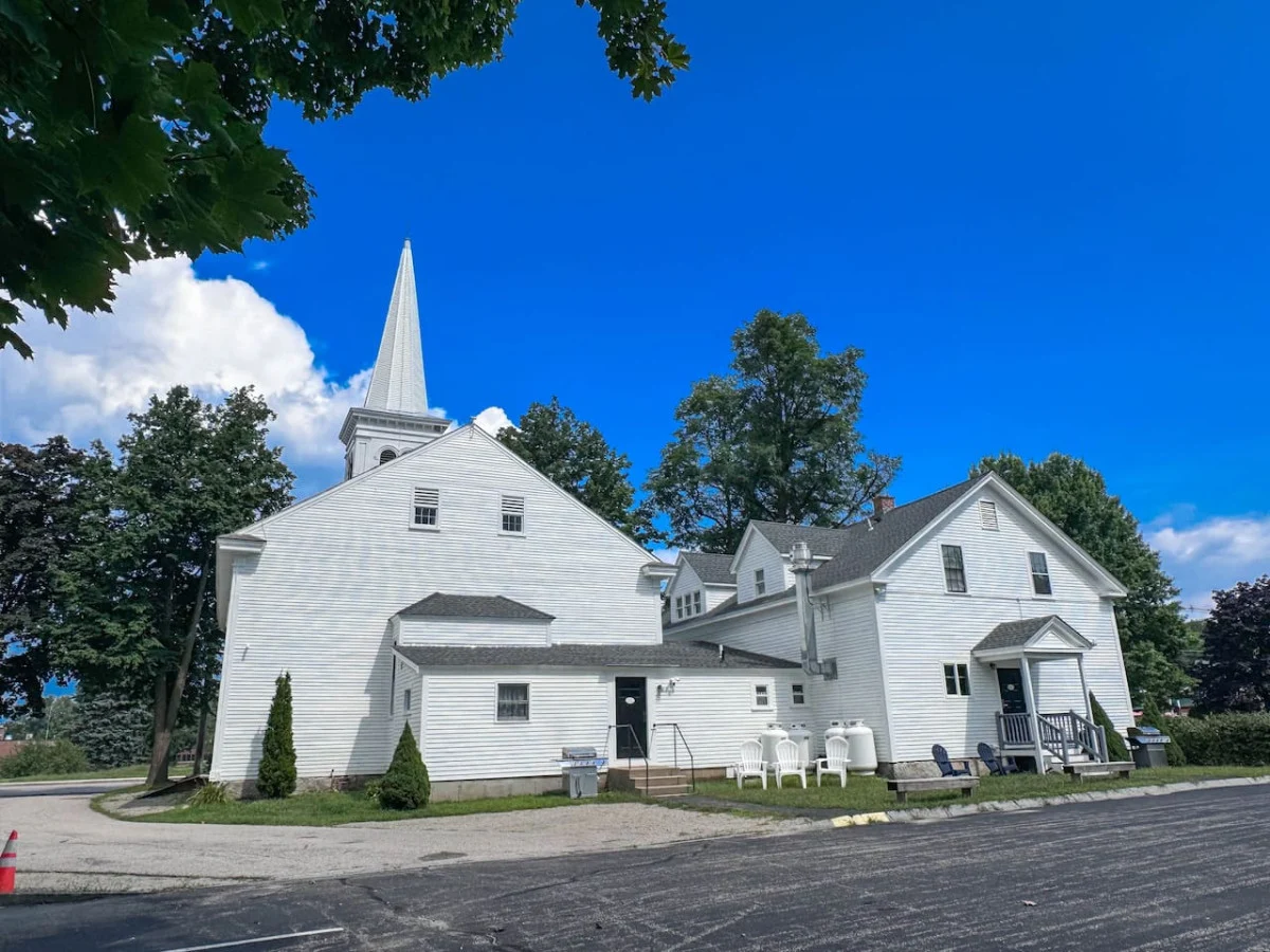 1826 Conway Renovated Church | 5 Bdrm, Pond Access #79