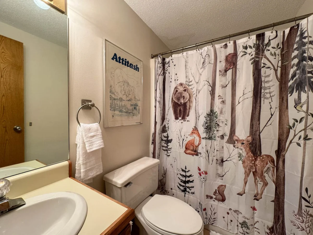Attitash Heights | Ski in/out Getaway with Pool #51