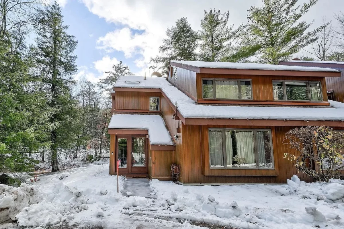 Attitash Heights | Ski in/out Getaway with Pool #2