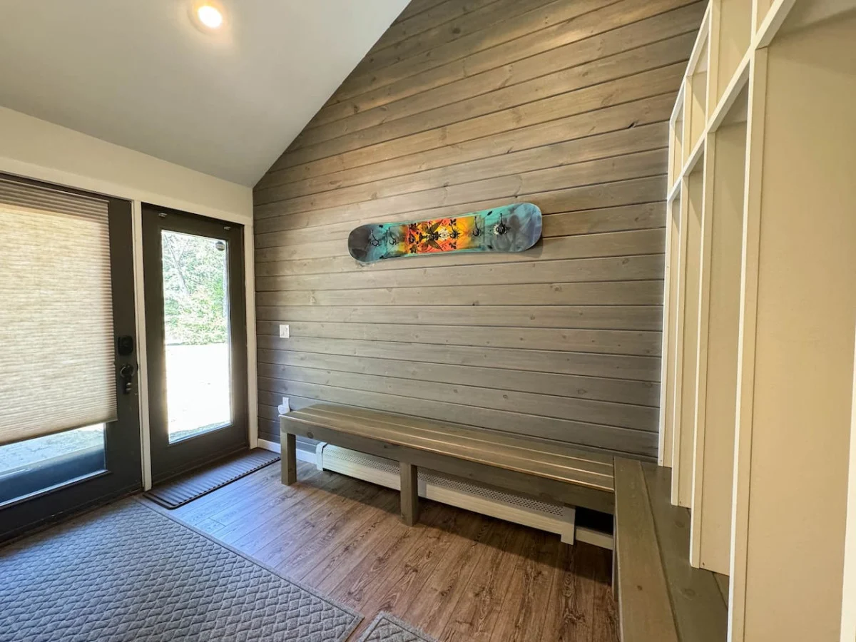 Attitash Heights | Ski in/out Getaway with Pool #17
