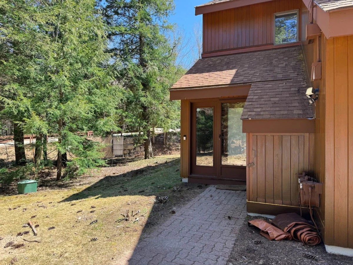 Attitash Heights | Ski in/out Getaway with Pool #53