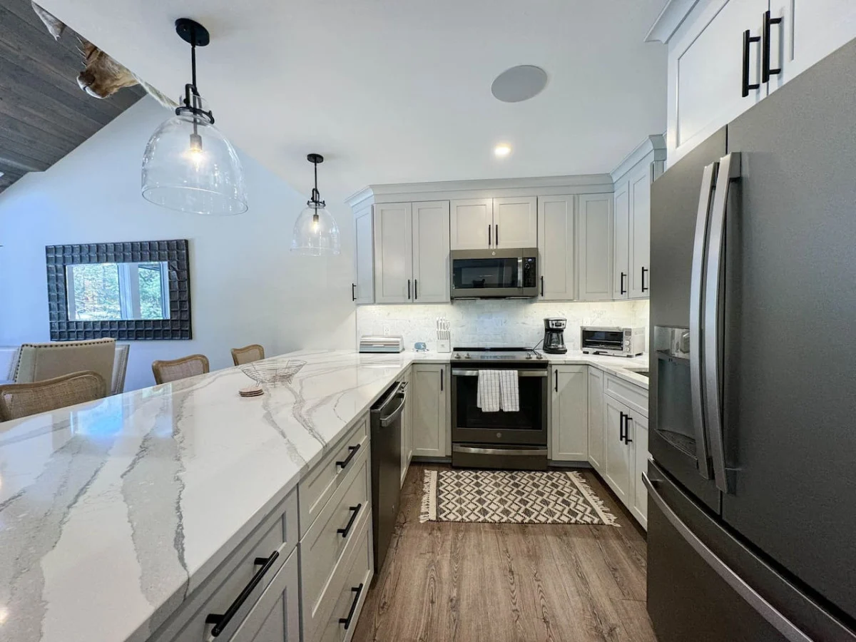 Attitash Heights | Ski in/out Getaway with Pool #22