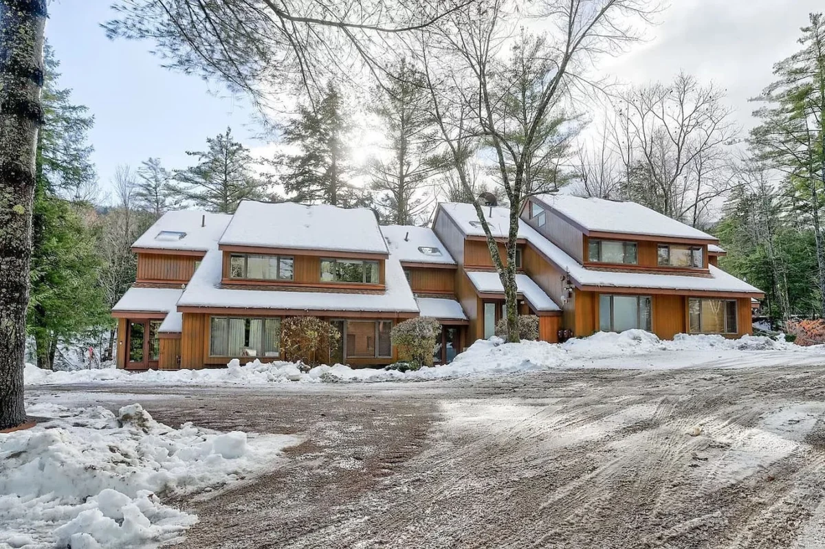 Attitash Heights | Ski in/out Getaway with Pool #58