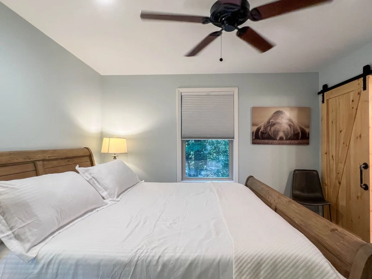 Bear Mountain House | Luxury, Hot Tub, Fireplace #54