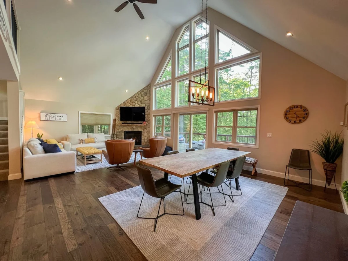 Bear Mountain House | Luxury, Hot Tub, Fireplace #40