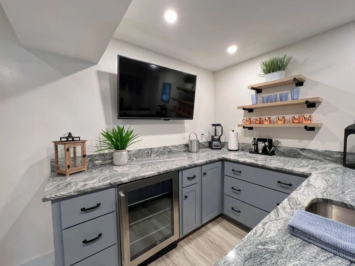 Birch Haus | Luxury Home, Views & Hot Tub, River #28