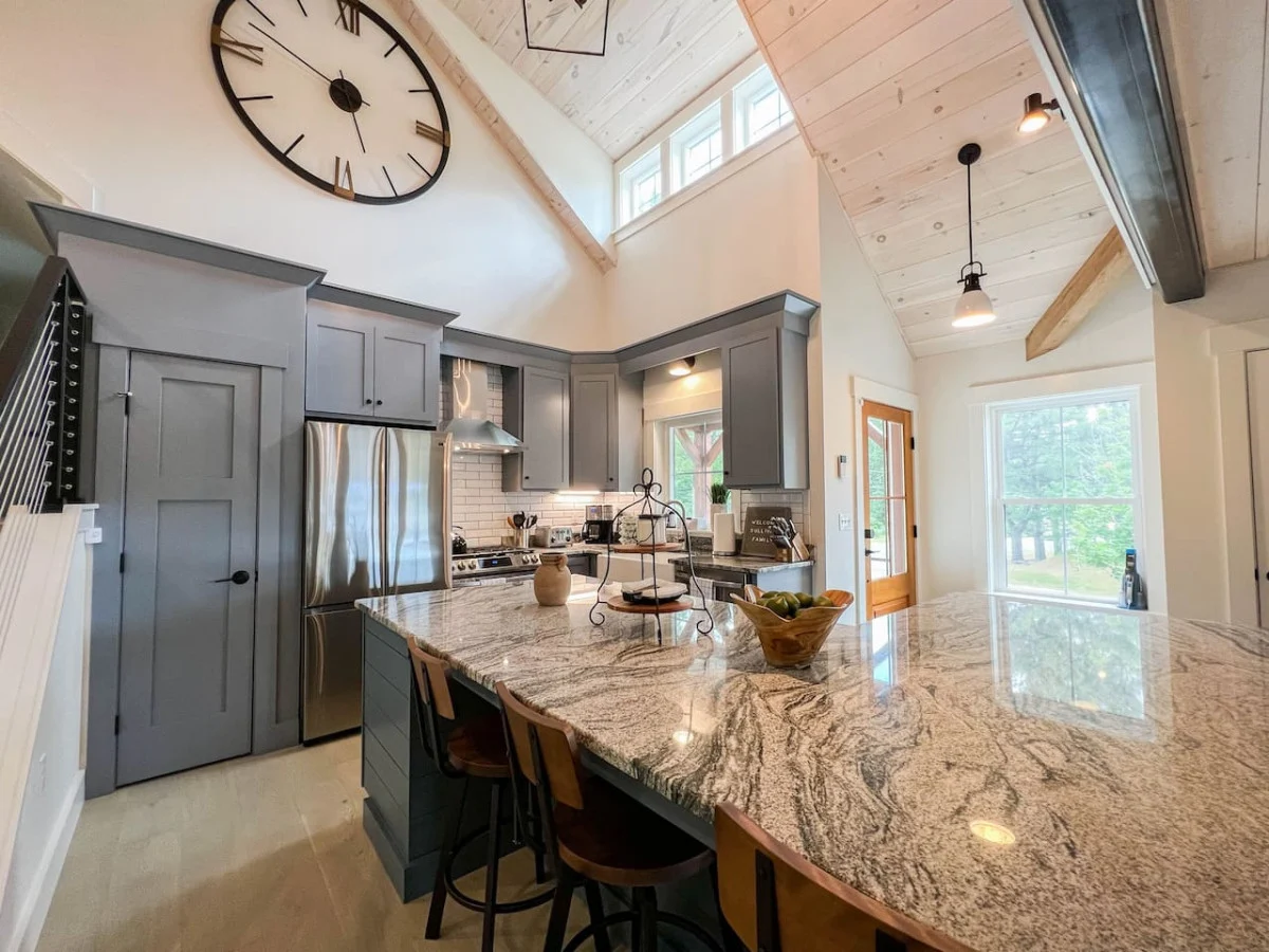 Birch Haus | Luxury Home, Views & Hot Tub, River #96