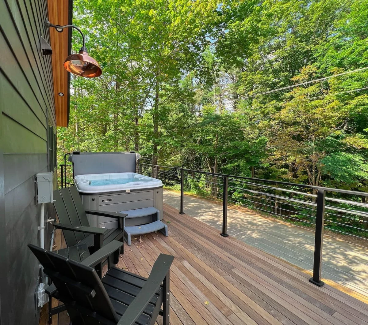 Black Diamond @ Cranmore Mt. | Brand new | Hot Tub #13