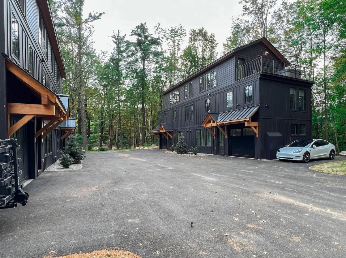Black Diamond @ Cranmore Mt. | Brand new | Hot Tub #62