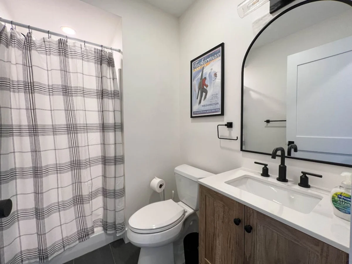 Black Diamond @ Cranmore Mt. | Brand new | Hot Tub #24