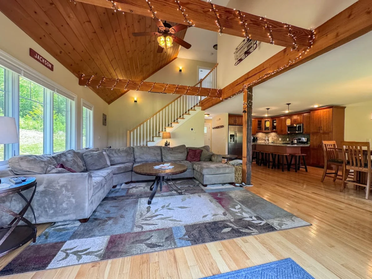 Black Mountain Ski in/out Home | Views + Hot tub! #38