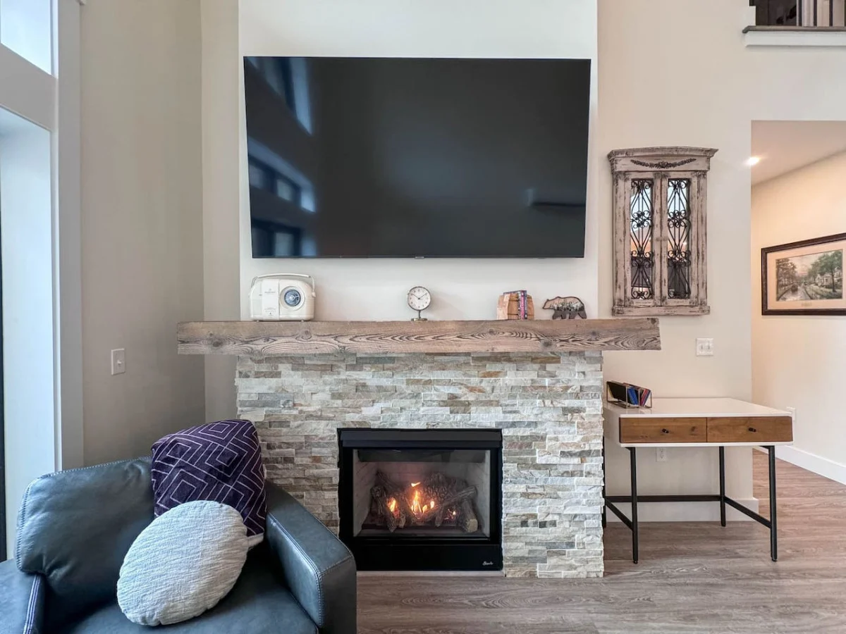 Cranmore Escape | Modern, Walk to Town, Pool! #16